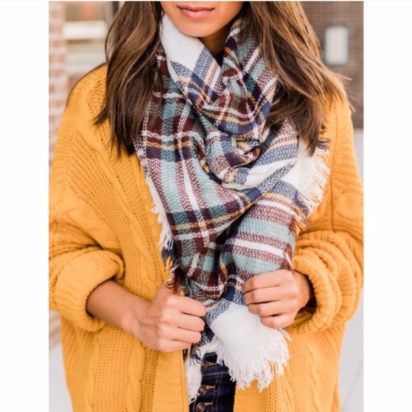 Teal Mint Plaid Frayed Hem Blanket Scarf - Picture 4 of 5